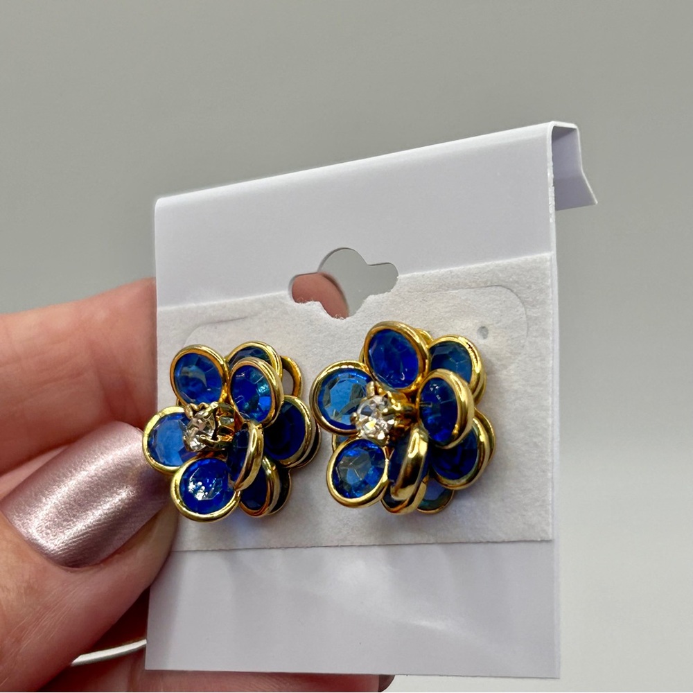 Sparkling Blue and Gold Flower Cluster Earrings - Picture 5 of 12